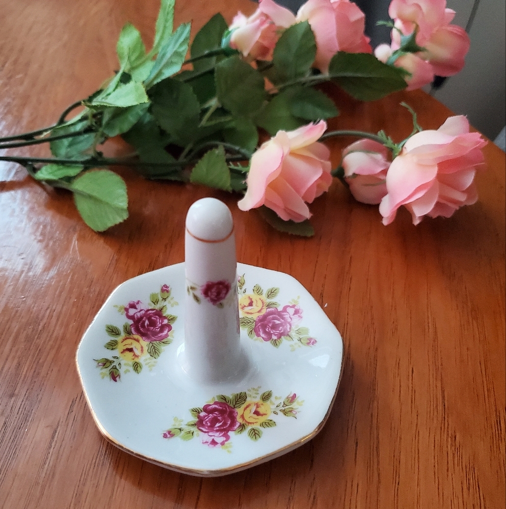 Vintage Porcelain Floral Ring Holder with Gold Trim